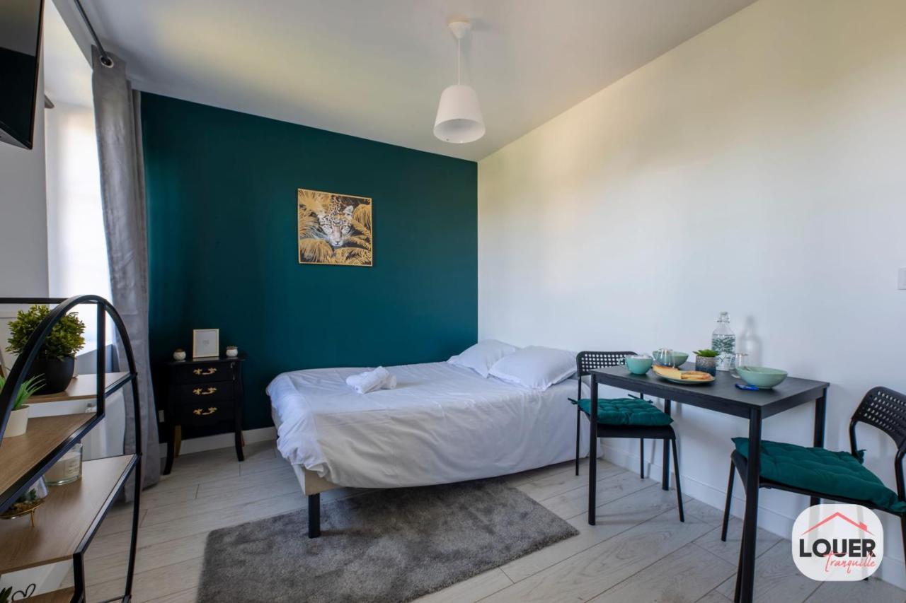 Le Bistrot 8 Cosy Et Chaleureux Gare D'Ambroise Apartment Nazelles-Negron ภายนอก รูปภาพ